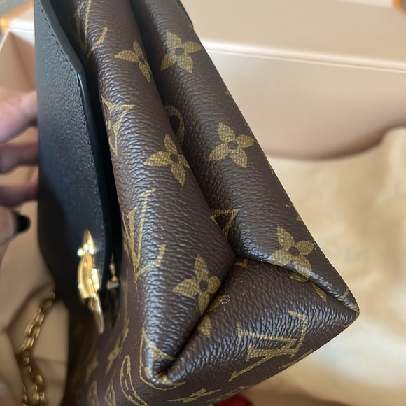 AUTHENTIC LOUIS VITTON. ST. PLACIDE MING NOIR - Picture 6 of 7